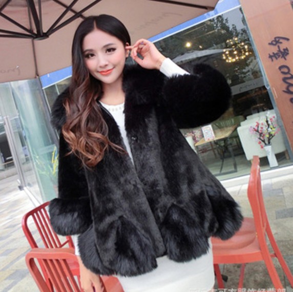 2019 Vetement Winter Women' Faux Fur Coat Femme Furry Patchwork Outwear Furry Butterfly Sleeve Preppy Plus Size Coat AW163, White
2019 Vetement Winter Women' Faux Fur Coat Femme Furry Patchwork Outwear Furry Butterfly Sleeve Preppy Plus Size Coat AW163, White