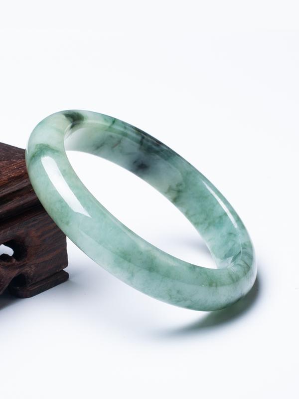 Natural Myanmar Raw Stone A-Class Carved 54-62mm Two-color Bracelet Exquisite Princess Bracelet Gift for Mom and Girlfriend
Natural Myanmar Raw Stone A-Class Carved 54-62mm Two-color Bracelet Exquisite Princess Bracelet Gift for Mom and Girlfriend