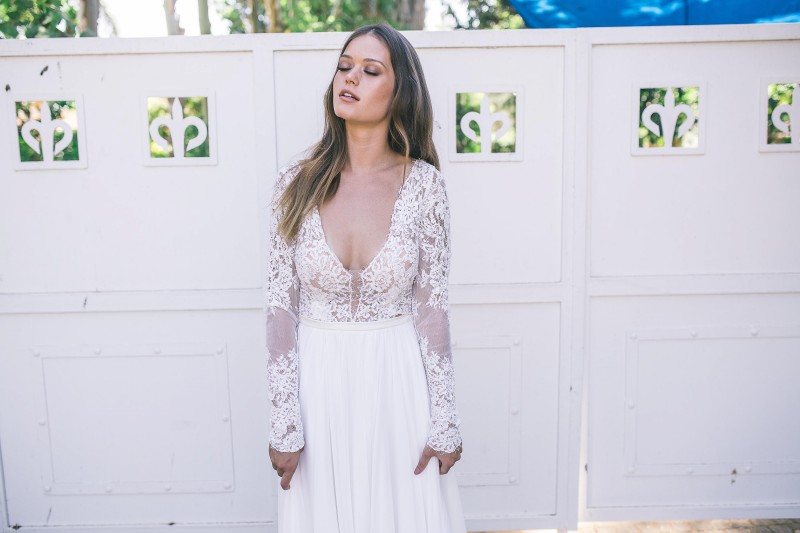 country long sleeve wedding dresses lace appliqued v neck bohemian beach bridal gowns boho chiffon a line wedding dress