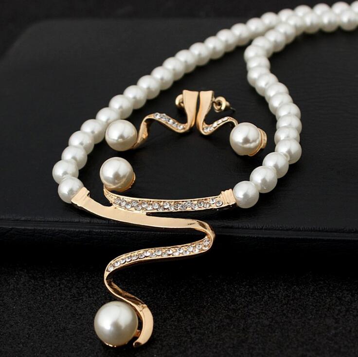Wholesale Wedding Bridal Jewelry bride accessories set Necklace Earrings Set Bridal Jewelry Sets for Wedding decorations