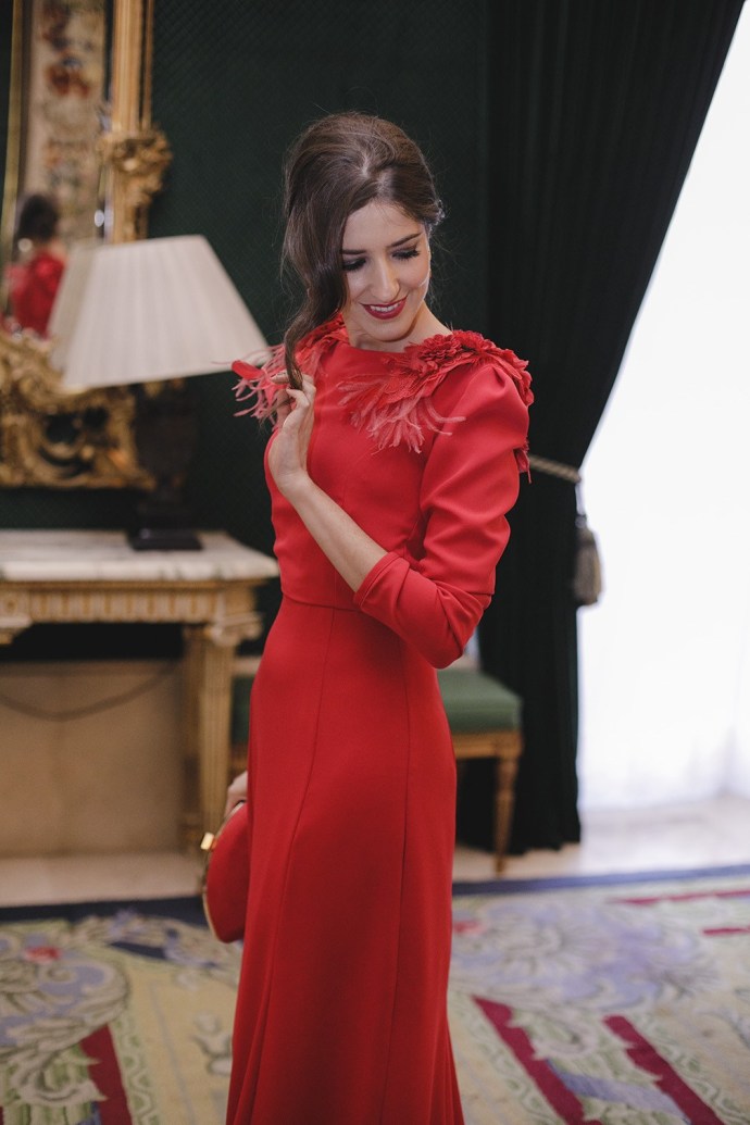 Elegant Arabic Backless Red Evening Dresses With Sleeves Column Long Formal Prom Party Gowns Turkey Custom Feather special occasion dresses