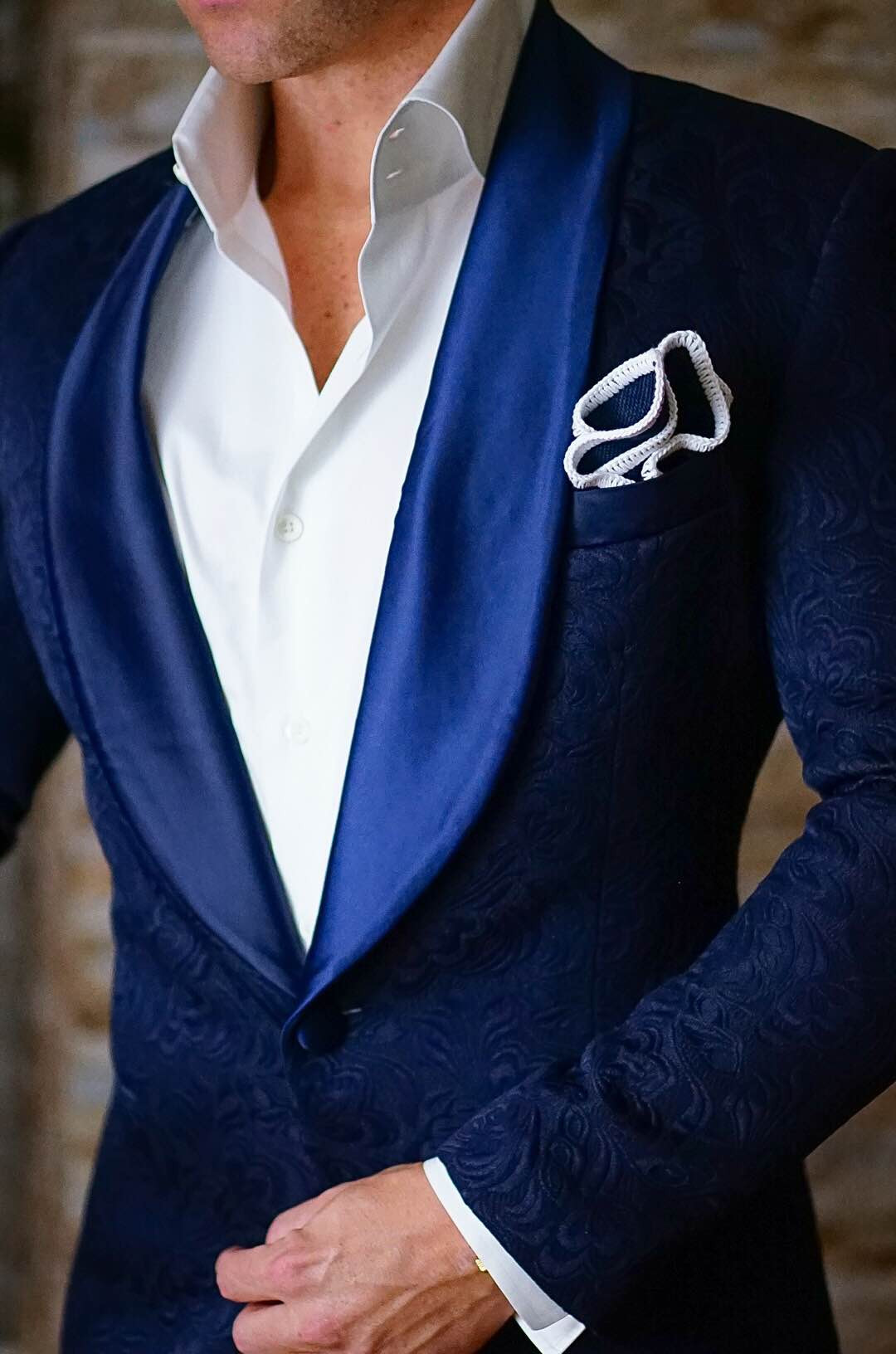 Fashionable Embossing tuxedos groom wedding men suits mens wedding suits tuxedo costumes de smoking pour hommes men(Jacket+Pants+Tie) 083, Same as image
Fashionable Embossing tuxedos groom wedding men suits mens wedding suits tuxedo costumes de smoking pour hommes men(Jacket+Pants+Tie) 083, Same as image