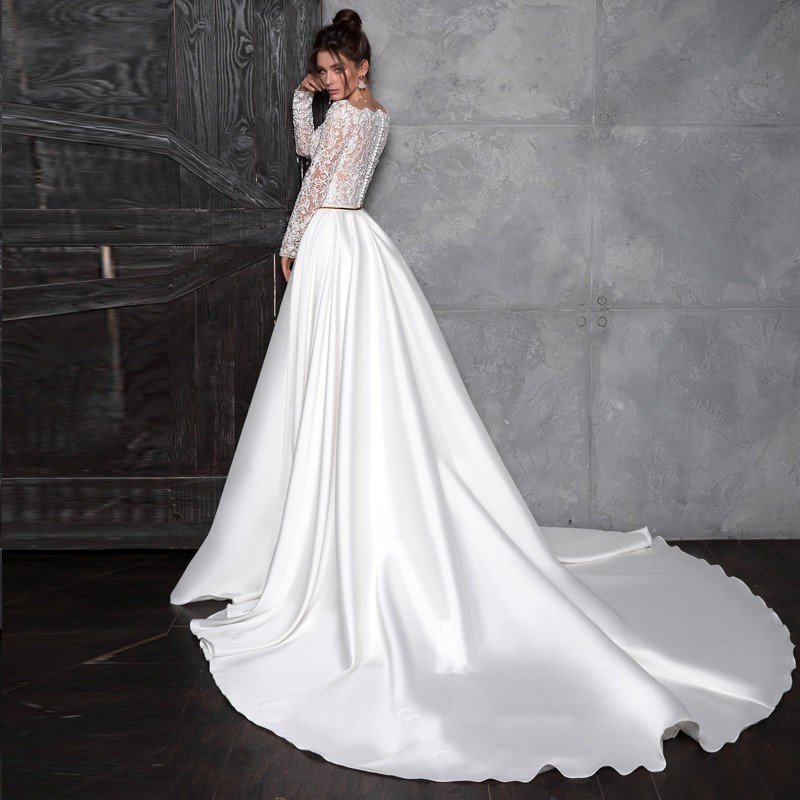 A Ful E Lace Wedding Dresses Bateau Neck Long Sleeves Bridal Gowns With Sash Satin Court Train Robe De Mari E