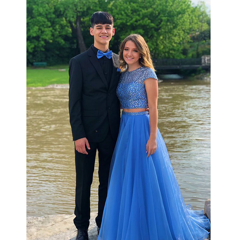 Blue Tulle Prom Dresses 2 Pieces Crop Top Full Beaded Cap Sleeve Prom Gowns Long Luxurious Graduation Gowns vestido verde esmeralda, Lavender
Blue Tulle Prom Dresses 2 Pieces Crop Top Full Beaded Cap Sleeve Prom Gowns Long Luxurious Graduation Gowns vestido verde esmeralda, Lavender