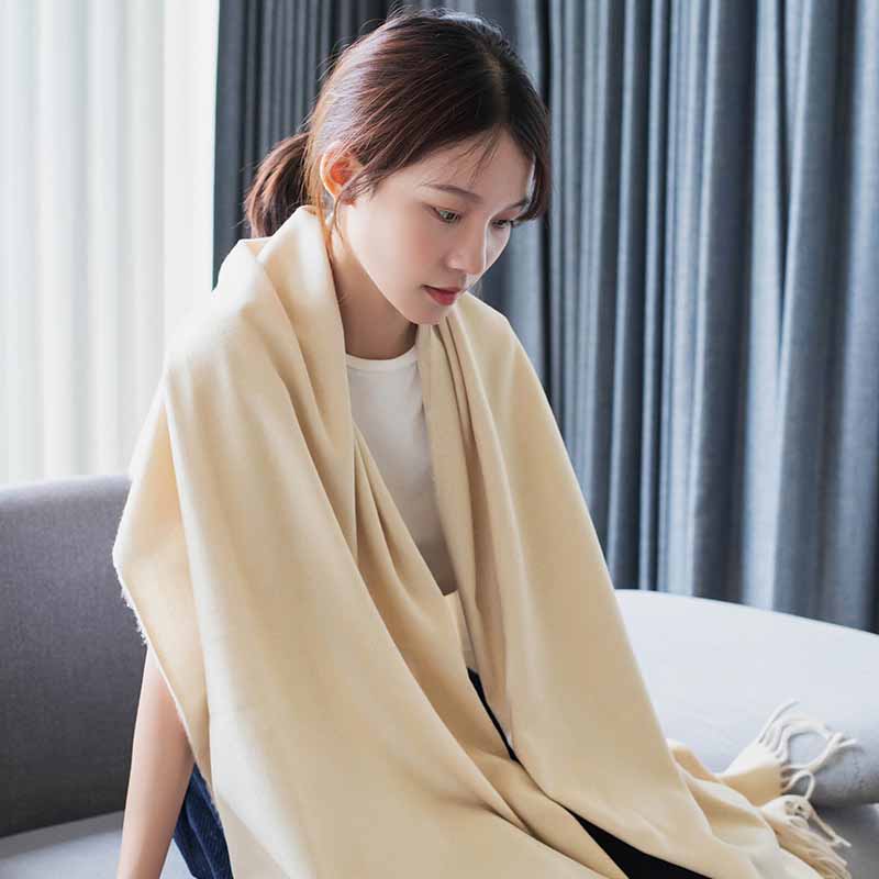 Women's Real Genuine 100% Wool Scarf/Cape/Pashmina with Tassels Fashion Winter 180*70cm 10 Colors
Women's Real Genuine 100% Wool Scarf/Cape/Pashmina with Tassels Fashion Winter 180*70cm 10 Colors