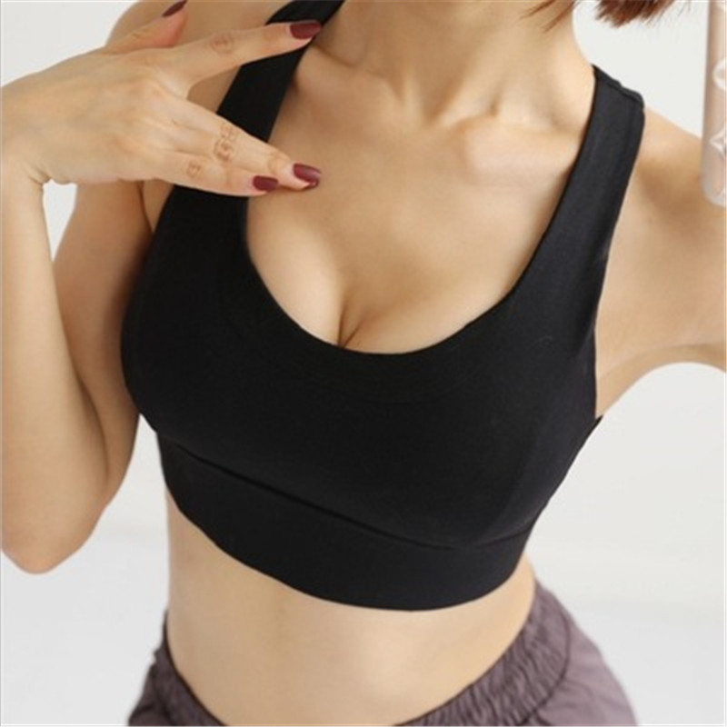 Sports Bras Nylon Nuls Fabric Women Push Up Sport Bras Athletic Top Gym Yoga Fitness Tops v-neck Comfortable Shoulder Straps Bra, Black
Sports Bras Nylon Nuls Fabric Women Push Up Sport Bras Athletic Top Gym Yoga Fitness Tops v-neck Comfortable Shoulder Straps Bra, Black