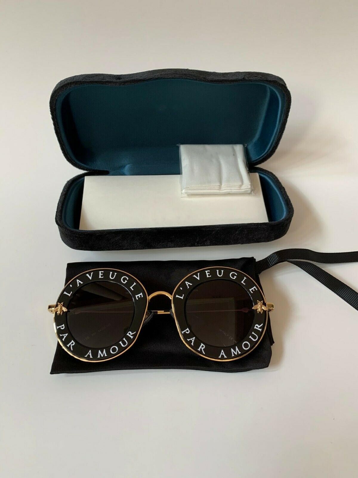 women Round Sunglasses 0113S 001 Black Gold Sunglasse 44mm L'Aveugle Par Amour 100% Womens Sun glasses Top Quality UV400 Protection
women Round Sunglasses 0113S 001 Black Gold Sunglasse 44mm L'Aveugle Par Amour 100% Womens Sun glasses Top Quality UV400 Protection