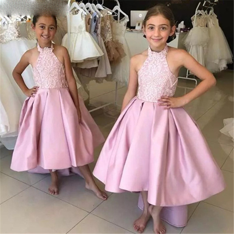 Newest Flower Girl Dress With Sweep Train Off Shoulders Backless Pink Princess Dress For Wedding Girls Parties Vestidos, White
Newest Flower Girl Dress With Sweep Train Off Shoulders Backless Pink Princess Dress For Wedding Girls Parties Vestidos, White