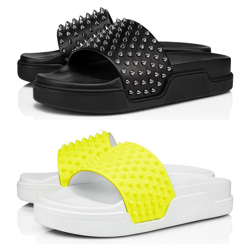 New red bottoms men slippers fashion slides triple black white spikes mens flat flip flops beach hotel platform sandals size 40-46
New red bottoms men slippers fashion slides triple black white spikes mens flat flip flops beach hotel platform sandals size 40-46