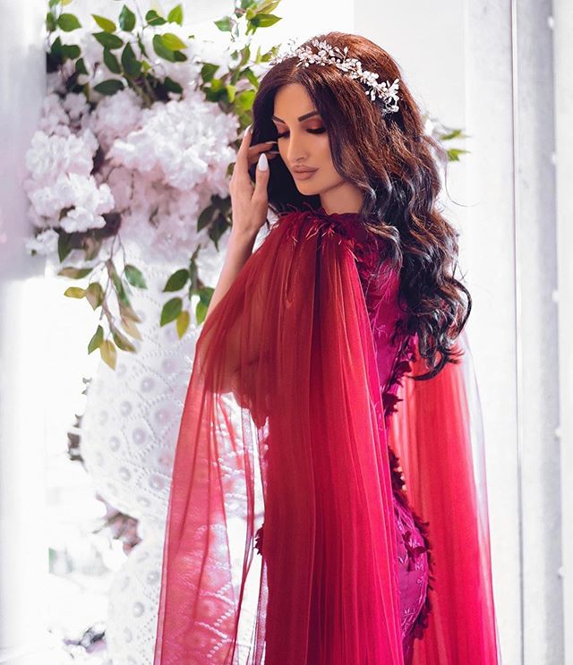 Red Prom Dresses With Wraps V Neck Lace Appliqued Long Formal Evening Dress Ruffles 3D Floral Flower Party Gowns robe de soiree