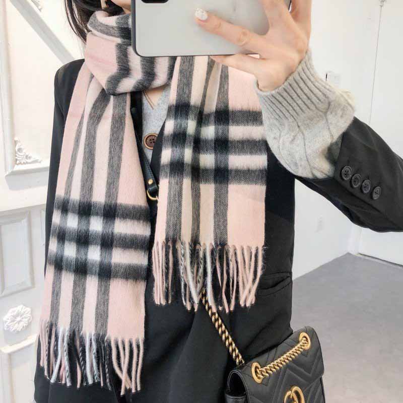 High Quality Luxury Winter Top Cashmere Scarf Classic Plaid Printing 2020 Large Check Scarves Fashion Scarfs 30*180CM, Blue;gray
High Quality Luxury Winter Top Cashmere Scarf Classic Plaid Printing 2020 Large Check Scarves Fashion Scarfs 30*180CM, Blue;gray