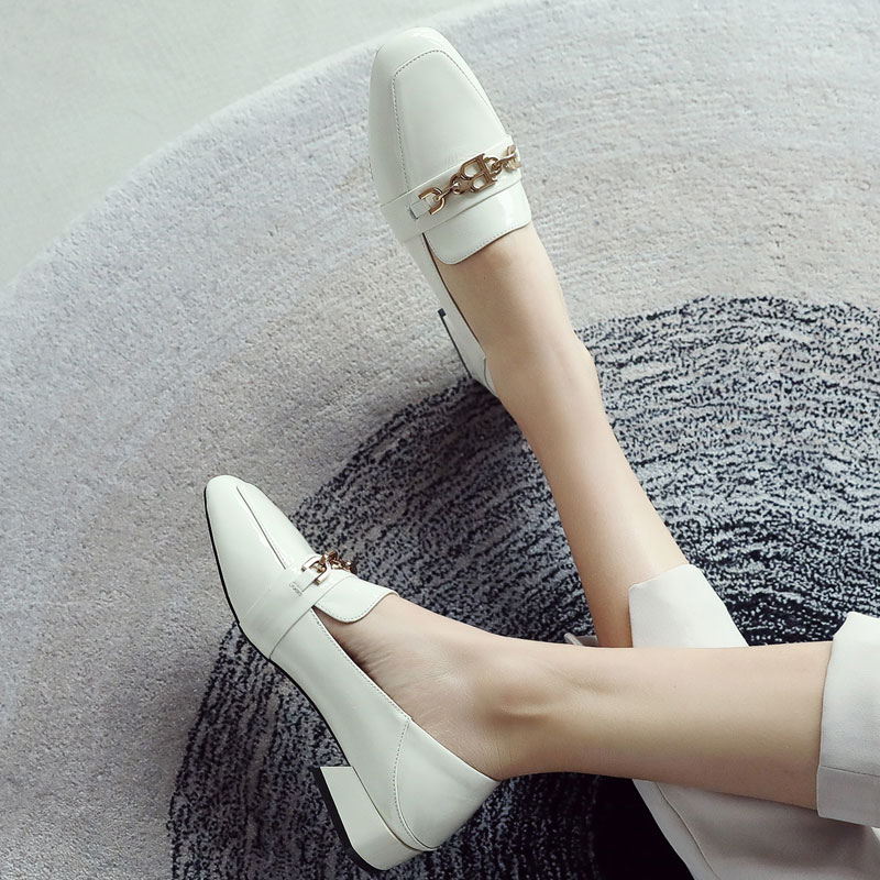 Hot Sale-Top Quality Square Heels Red Black White Office Dress Shoes Genuine Leather Women Loafers Shoes Solid Tie Casual Mules Shoes Flat
Hot Sale-Top Quality Square Heels Red Black White Office Dress Shoes Genuine Leather Women Loafers Shoes Solid Tie Casual Mules Shoes Flat