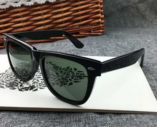 Classic Men Women Sunglasses New Cateye 52 Designer Sun Glasses Squared Frame 12a9 with case
Classic Men Women Sunglasses New Cateye 52 Designer Sun Glasses Squared Frame 12a9 with case