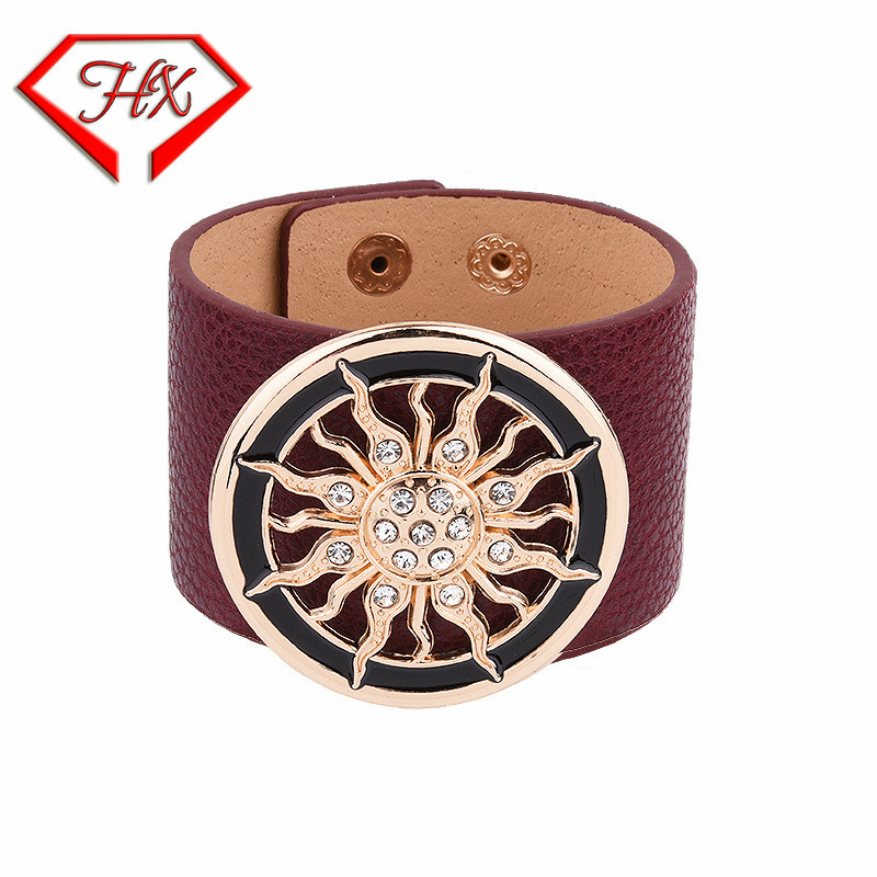 2018 New Fashion Leather Bracelets for Women Wide Circle Buckle Bracelet & Bangles Adjustable Wrap Bracelet Women Jewelry Gift, Golden;silver
2018 New Fashion Leather Bracelets for Women Wide Circle Buckle Bracelet & Bangles Adjustable Wrap Bracelet Women Jewelry Gift, Golden;silver