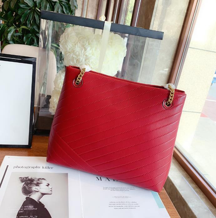 designer luxury handbags Women luxury best quality handbags Original leather woman designer bags Size 32X14X27CM
designer luxury handbags Women luxury best quality handbags Original leather woman designer bags Size 32X14X27CM
