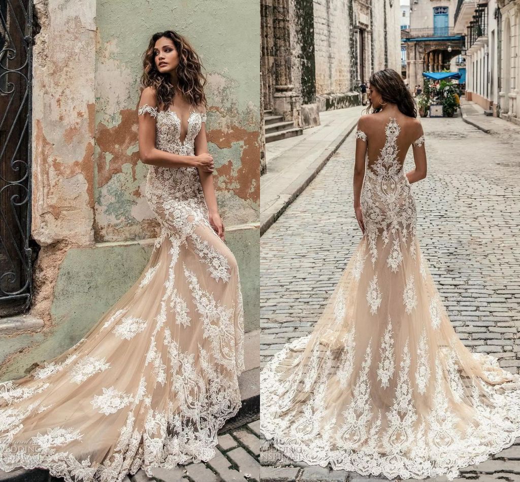Champagne Lace Appliqued Off Shoulder Mermaid Wedding Dress 2019 Sexy Bohemian Beach Boho Bridal Gown, White
Champagne Lace Appliqued Off Shoulder Mermaid Wedding Dress 2019 Sexy Bohemian Beach Boho Bridal Gown, White