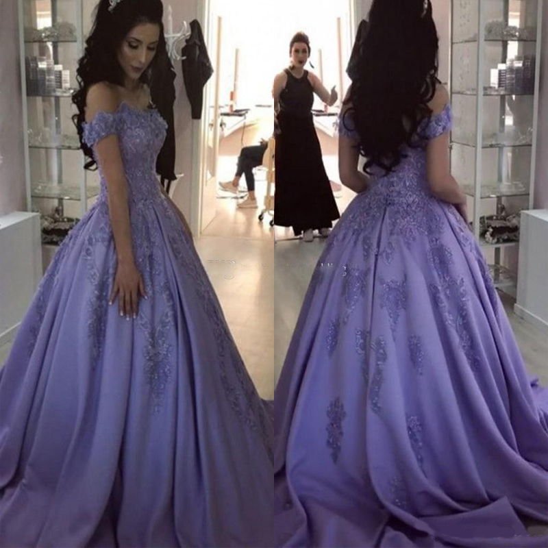 Off the Shoulder Ball Gown Quinceanera Dresses with Appliques Sweetheart Neckline Sweet 16 18 Formal Occasion Dresses Evening Gowns, Blue
Off the Shoulder Ball Gown Quinceanera Dresses with Appliques Sweetheart Neckline Sweet 16 18 Formal Occasion Dresses Evening Gowns, Blue