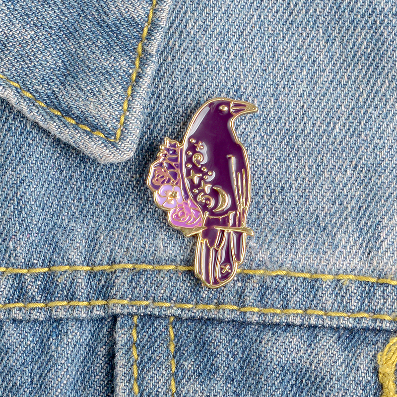 Lapel Enamel Crow Pins Custom Witchy Bookish Six Of Crows Brooches Shirt Bag Badge Fantasy Book Witch Animal Jewelry
Lapel Enamel Crow Pins Custom Witchy Bookish Six Of Crows Brooches Shirt Bag Badge Fantasy Book Witch Animal Jewelry