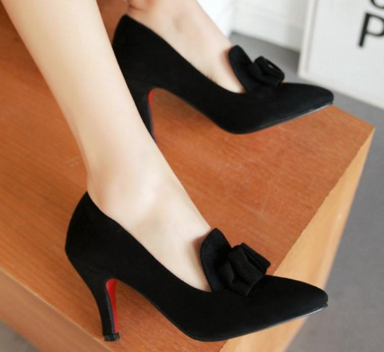 2019 Women's shoes in Spring and Autumn with New style High heel fine heel pointed end Suede bowknot @284, Black
2019 Women's shoes in Spring and Autumn with New style High heel fine heel pointed end Suede bowknot @284, Black