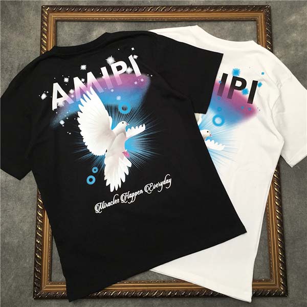 2020 summer dress new European station tide brand fashion color flying pigeon Slim casual large size short sleeve men and women T-shirt, White;black
2020 summer dress new European station tide brand fashion color flying pigeon Slim casual large size short sleeve men and women T-shirt, White;black