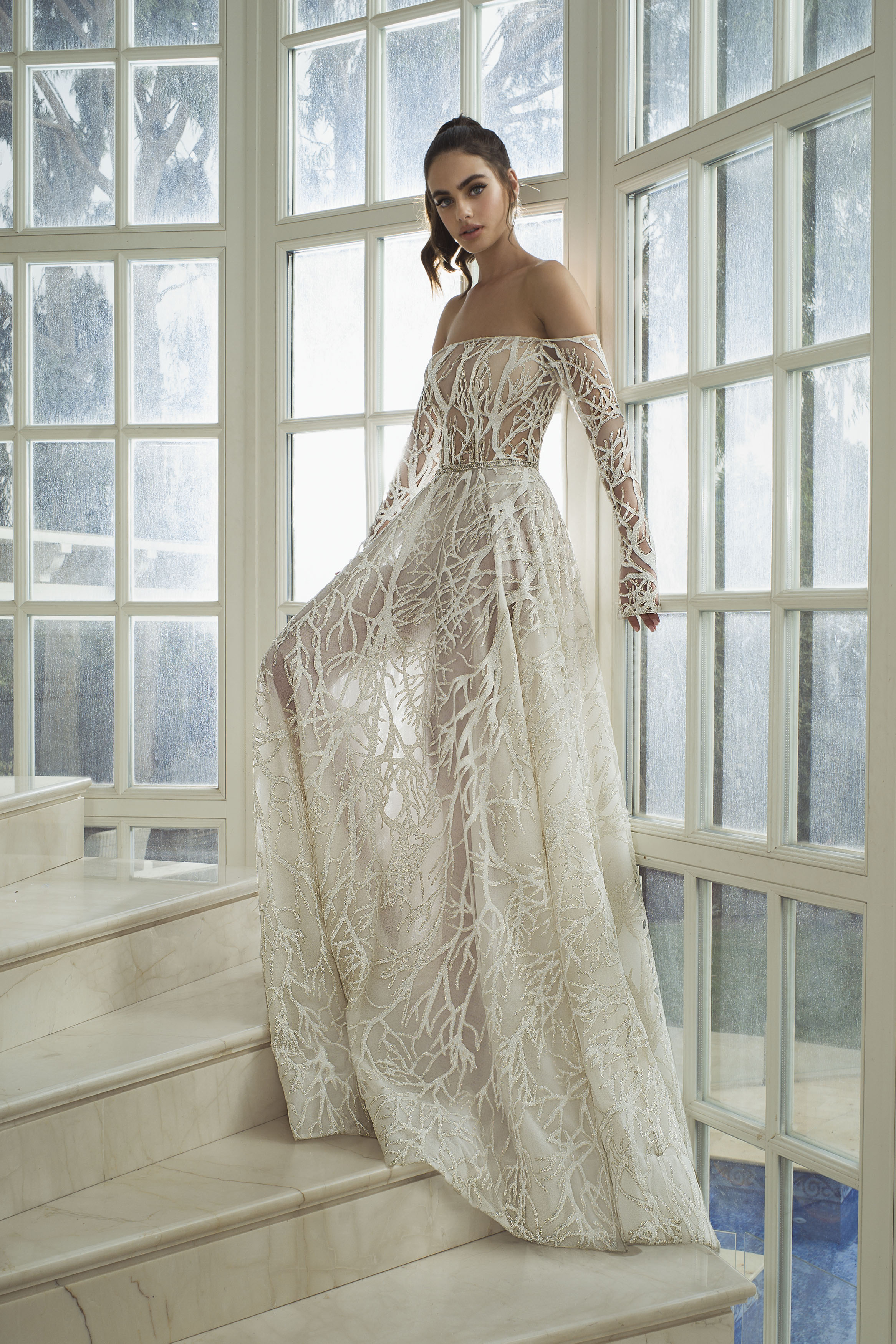 2019 Bohemian Long Sleeve Wedding Dresses Off The Shoulder Lace Appliques A Line Beach Wedding Dress Custom Plus Size Country Bridal Gowns