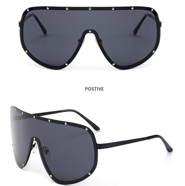 Fashion- Oversized Men Polarized Face Sunglasses Women Sun Shades Big Black Glasses Statement Eyeglasses Siamese-style Sunglasses
Fashion- Oversized Men Polarized Face Sunglasses Women Sun Shades Big Black Glasses Statement Eyeglasses Siamese-style Sunglasses