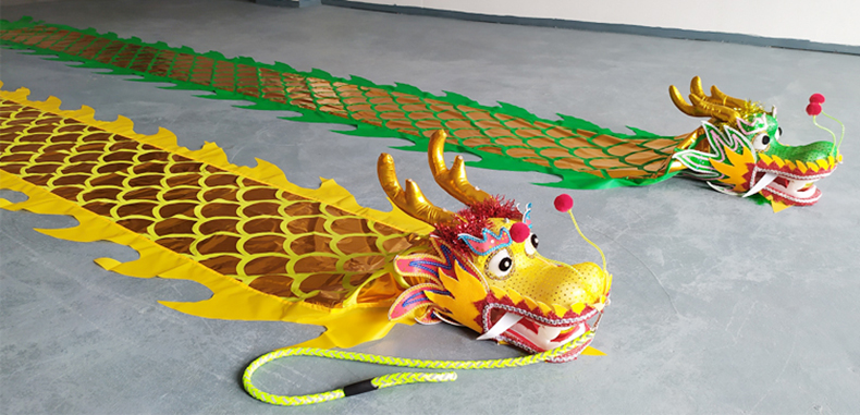 Hand hold 8m long player red golden frabic dragon dance dragón sports adult mascot costume china special culture holiday party, Black
Hand hold 8m long player red golden frabic dragon dance dragón sports adult mascot costume china special culture holiday party, Black