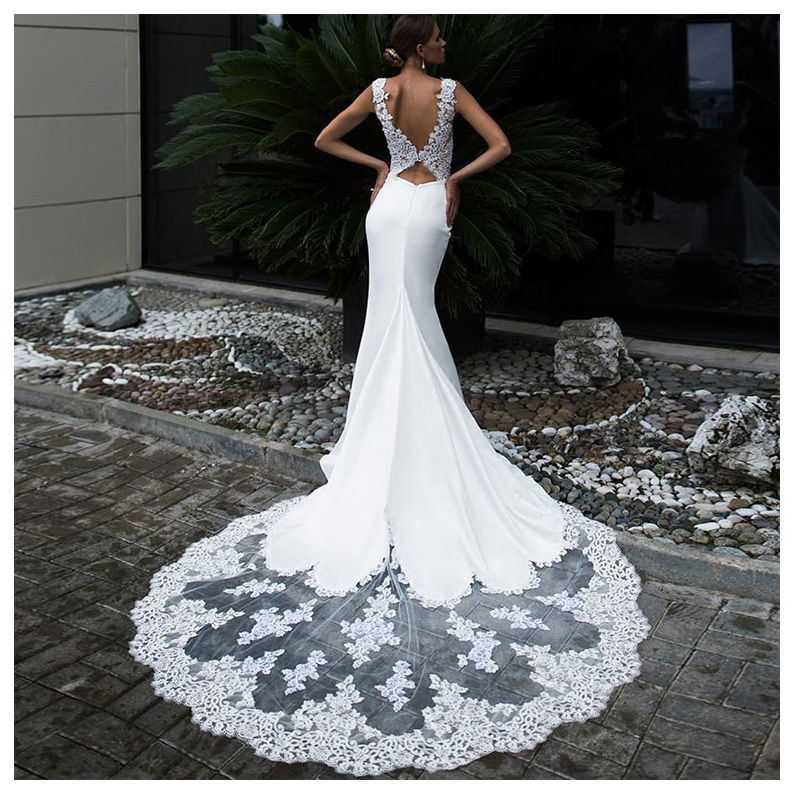 Mermaid Lace Stunning Backless Wedding Dresses Sheer Bateau Neck Sweep Train Appliqued Bridal Gowns Trumpet Plus Size Robe De Marie