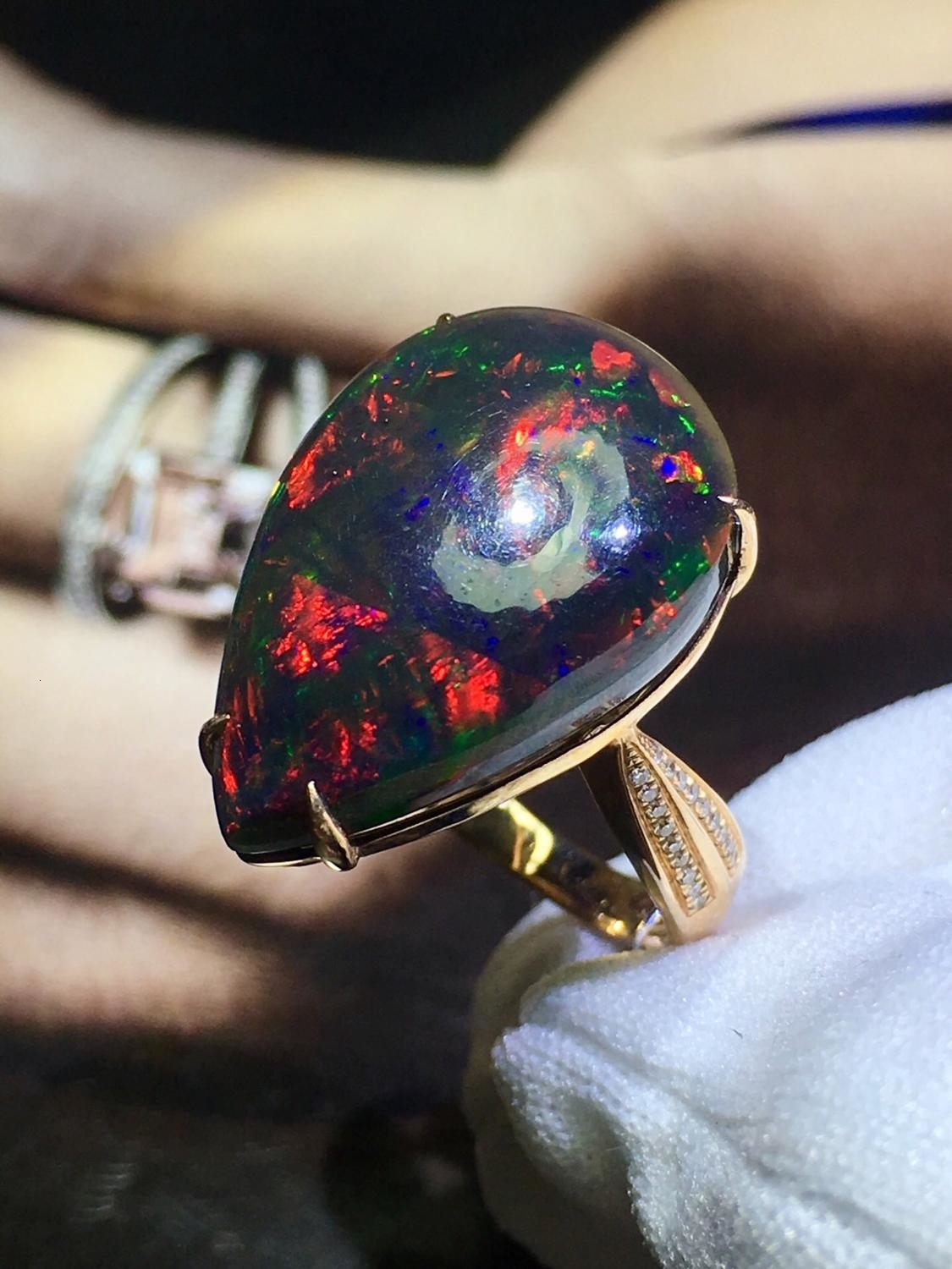 820 Fine Jewelry Pure 18K Rose Gold Natural Precious Opal 11.8ct Gemstone Diamonds Female Fine Rings Jewelries As Presents CJ191205