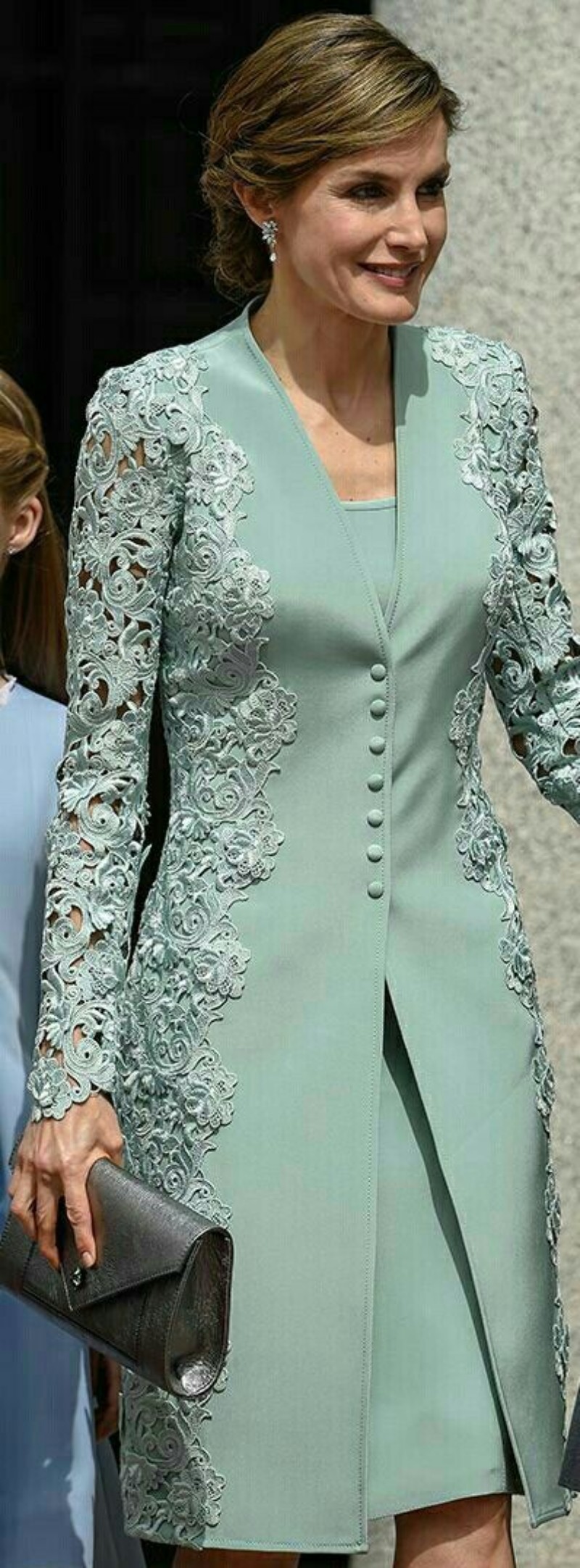 Elegant Mother Of The Bride Dress With Jacket 2 Pieces Button Appliqued Knee Length Long Sleeve Wedding Guest Dress Plus Size Prom Gowns