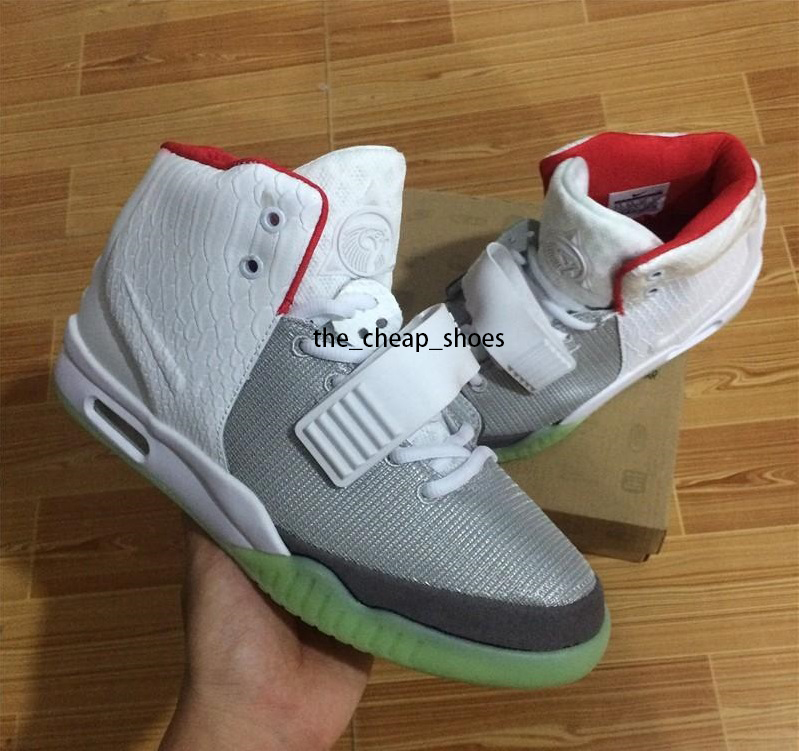 Kanye West Shoes NRG Red Shoes Gamma Blue Glow In The Dark Men Mens Kanye West 2 Basketball Shoes 8-13
Kanye West Shoes NRG Red Shoes Gamma Blue Glow In The Dark Men Mens Kanye West 2 Basketball Shoes 8-13