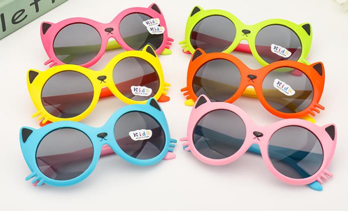 Cute Cartoon Sunglasses kids Goggles Sunblock Children Girls Boys Eyewear Glasses Plastic Frame UV Protection Colorful