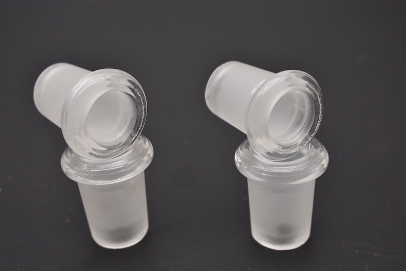 19mm Male Glass Adapter Fit Glass Bong to 14mm Female For Glass Water bongs Adapters Connector
19mm Male Glass Adapter Fit Glass Bong to 14mm Female For Glass Water bongs Adapters Connector