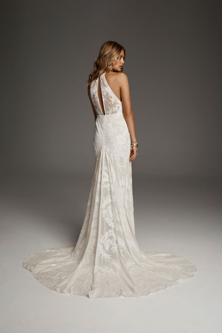 2019 Bohemian Wedding Dresses Jewel Neck Lace Embroidery Sweep Train Mermaid Wedding Dress Sleeveless Hollow Back Beach Bridal Gowns Custom