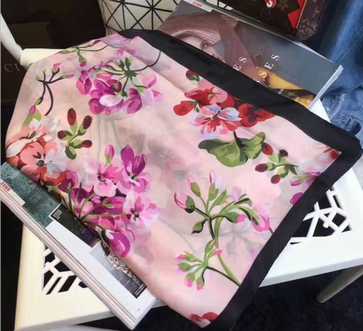 Wholesale-y 2020Fashion autumn and winter brand silk scarves timeless classic, super long shawl fashion women's soft silk scarves