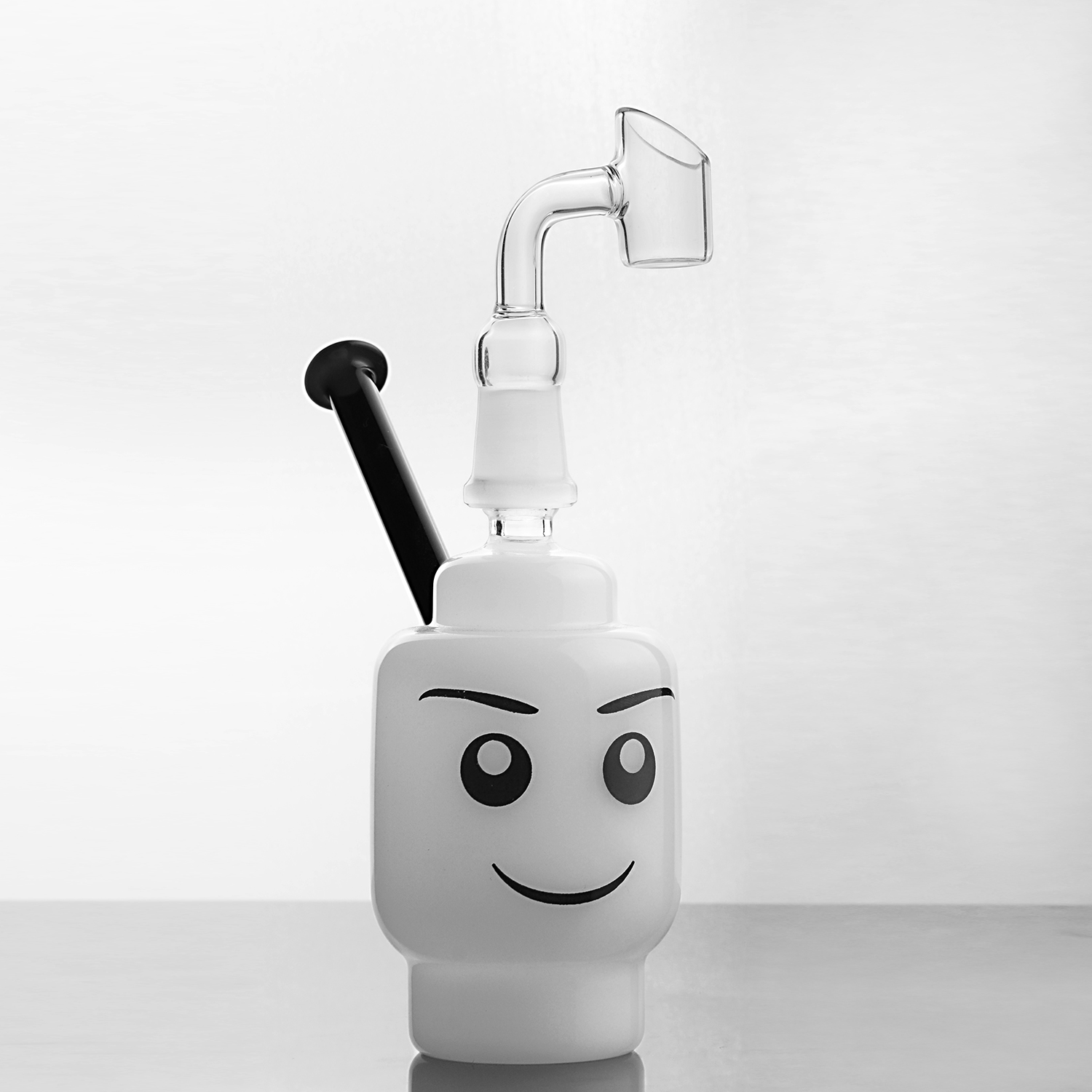 Smiling face glass bong pipe white small Cartoon bongs percolator water dab rig 14 mm joint free shipping
Smiling face glass bong pipe white small Cartoon bongs percolator water dab rig 14 mm joint free shipping