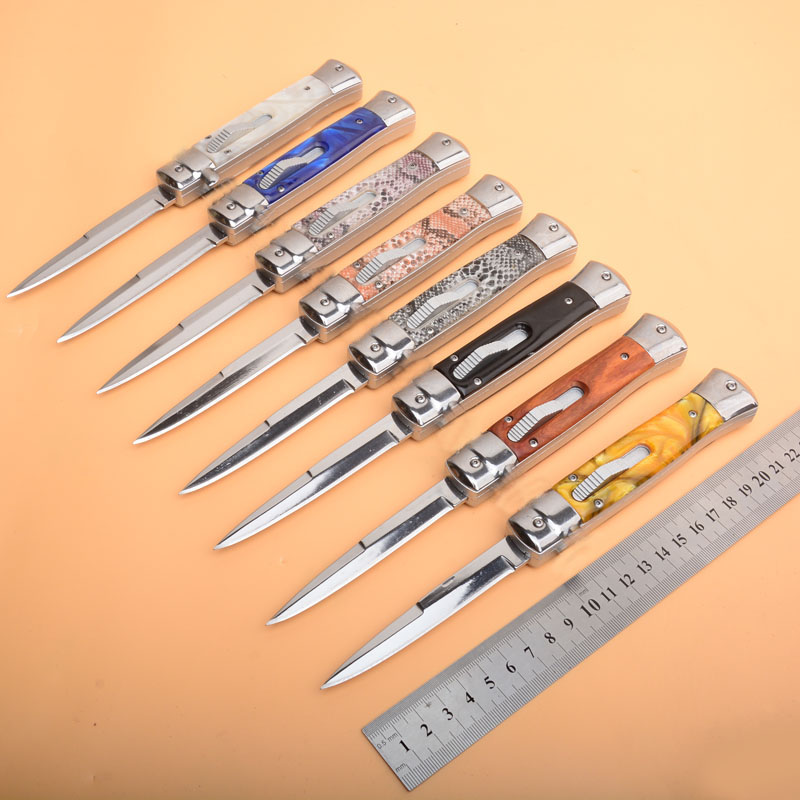New Design 9 inch Italian mafia Tactical knife 440C 58HRC Satin Single Edge Blade Alloy Handle C81 BENCHMADE 940 781 Gift knive
New Design 9 inch Italian mafia Tactical knife 440C 58HRC Satin Single Edge Blade Alloy Handle C81 BENCHMADE 940 781 Gift knive