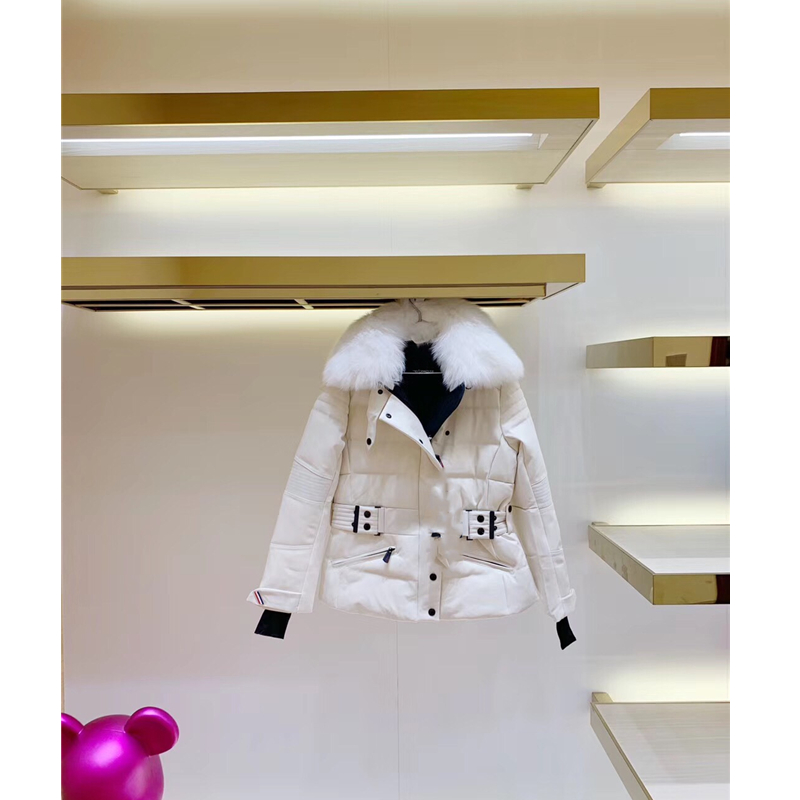 high quality new style down coats genuine fur outdoor ski down jacket black and white color jackets, Beige
high quality new style down coats genuine fur outdoor ski down jacket black and white color jackets, Beige