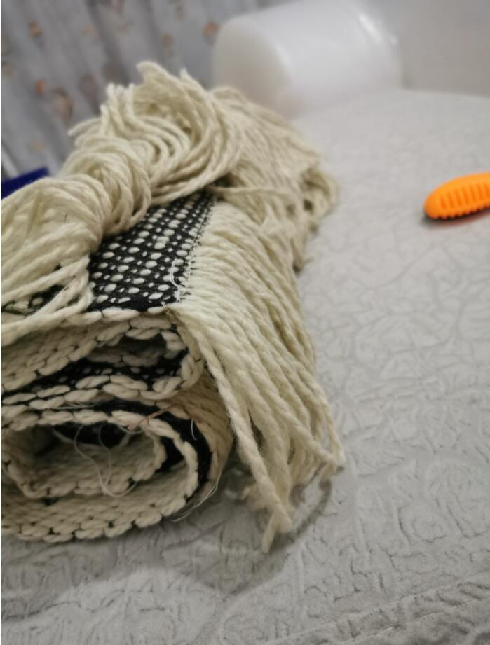 Fashion-Hot sale Scarf For Women Brand Design long womans Shawl high qualtiy woolScarves for woman without box t02