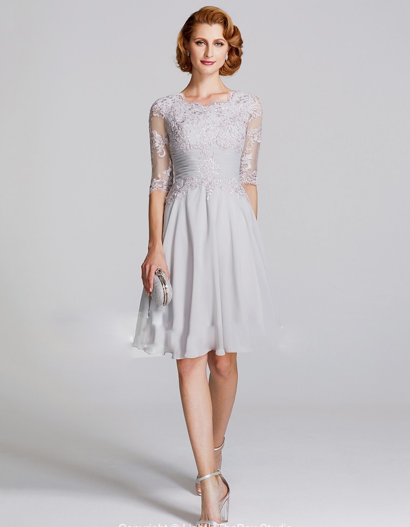 2019 Newest Short Mother of the Bride Dresses Lace Appliqued Chiffon Knee Length 3/4 Long Sleeve Mothers Dresses Cheap Wedding Guest Dress