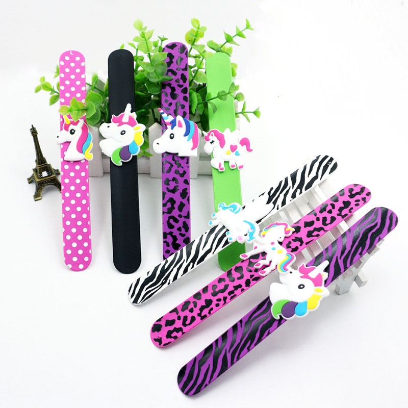 20 Pcs Wholesale Colors Printing Children Unicorn Wristband Kids Boys Girls Flexible Wrap Slap Bracelet Animal Enfant Bangle Gift Favors