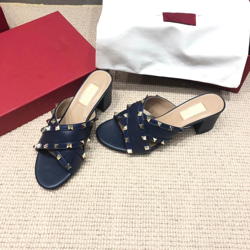 Luxury women's spring and summer thick with high heel sandals, designer women's hot sandals, women's high heel sandals,size:35-41 6cm 005, Black
Luxury women's spring and summer thick with high heel sandals, designer women's hot sandals, women's high heel sandals,size:35-41 6cm 005, Black