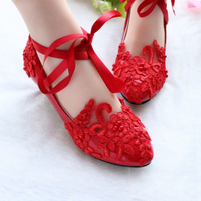 3CM red lace wedding party shoes for woman with long satin ankle straps girls party dancing dinner proms dress red shoes
3CM red lace wedding party shoes for woman with long satin ankle straps girls party dancing dinner proms dress red shoes
