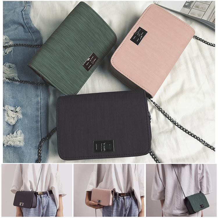 Women Chain shoulder bag 3 colors Lock Buckle Messenger Small Square bag For Women designer crossbody bag JY379, #01black
Women Chain shoulder bag 3 colors Lock Buckle Messenger Small Square bag For Women designer crossbody bag JY379, #01black