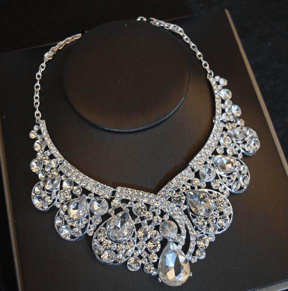 Luxury Beaded Rhinestone Bridal Tiara Necklace Earrings Jewelry 2 Sets Shiny Crystals Wedding Accessories For Wedding Evening Party