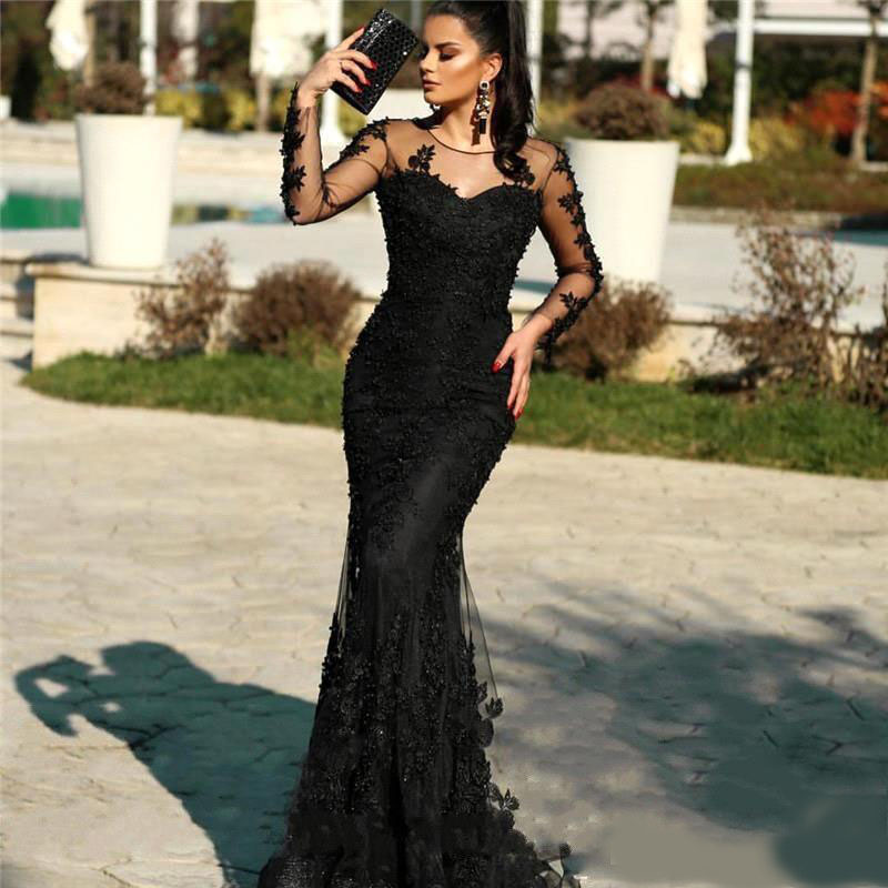 Vintage Long Sleeves Lace Mermaid Evening Dresses 2020 with Beads Appliques Sweep Train Formal Prom Party Gowns