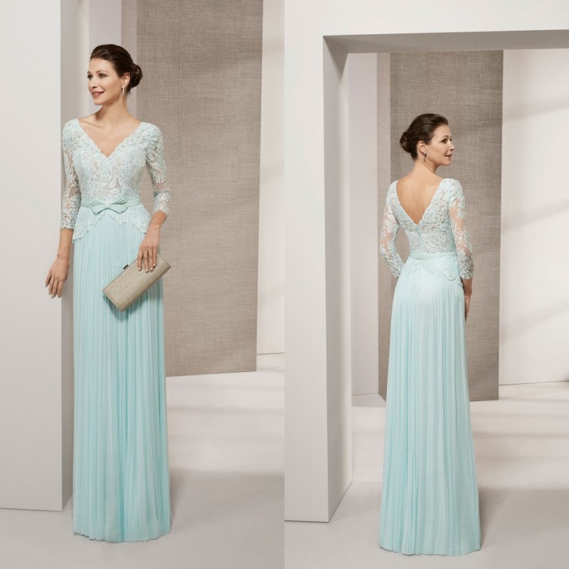 2019 Light Blue Mother Of The Bride Dresses V Neck Lace Appliqued 3/4 Long Sleeve Wedding Guest Dress A Line Evening Gowns
2019 Light Blue Mother Of The Bride Dresses V Neck Lace Appliqued 3/4 Long Sleeve Wedding Guest Dress A Line Evening Gowns