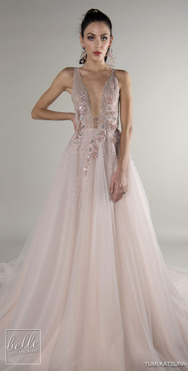 2020 Fairy Prom Dresses Deep V Neck Lace 3D Floral Appliqued Beads Sexy Backless Evening Gowns A Line Sweep Train Formal Party Dress