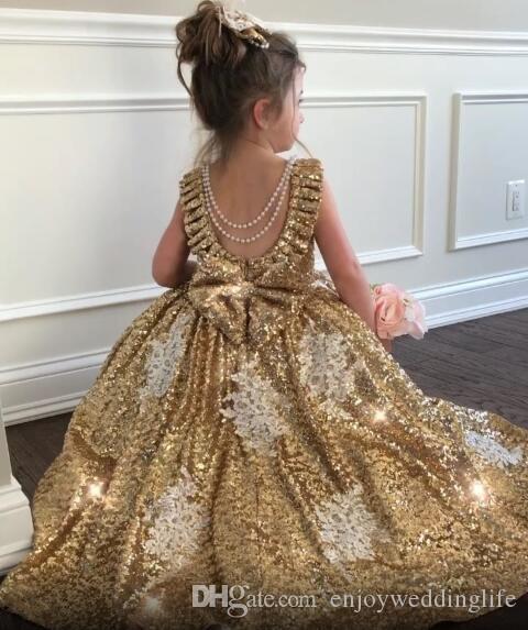 Arrival Lovely New Gold Sequined Champagne Ball Gown Wer Girl Dresses Lace Applique Backless With Bow Beadings Pearls Kids Prom Dress Lz0304