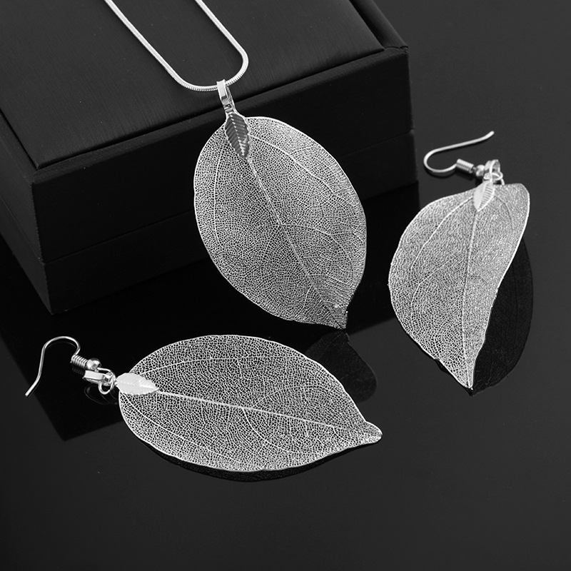 Hot Sale Women Gift Fashion Long Chain Sweater Necklace Real Leaf Gold/Silver/Black Plated Pendant Necklace Earring
Hot Sale Women Gift Fashion Long Chain Sweater Necklace Real Leaf Gold/Silver/Black Plated Pendant Necklace Earring